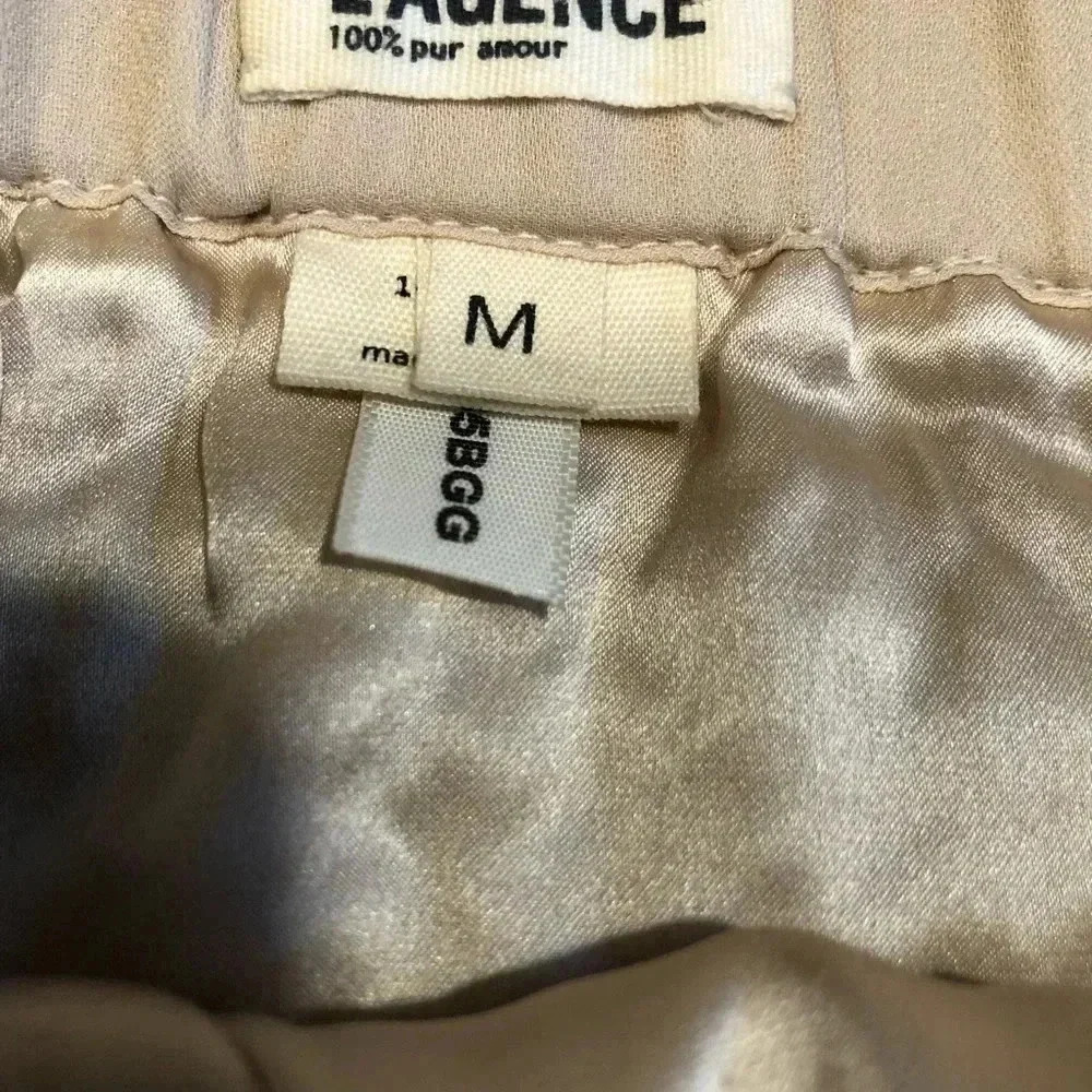 L’AGENCE Beaded Top & Mini Skirt Size Medium. Champagne color. So cute. - Picture 15 of 15
